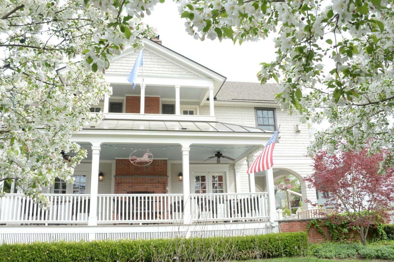 The Springwater Bed And Breakfast Saratoga Springs Dış mekan fotoğraf