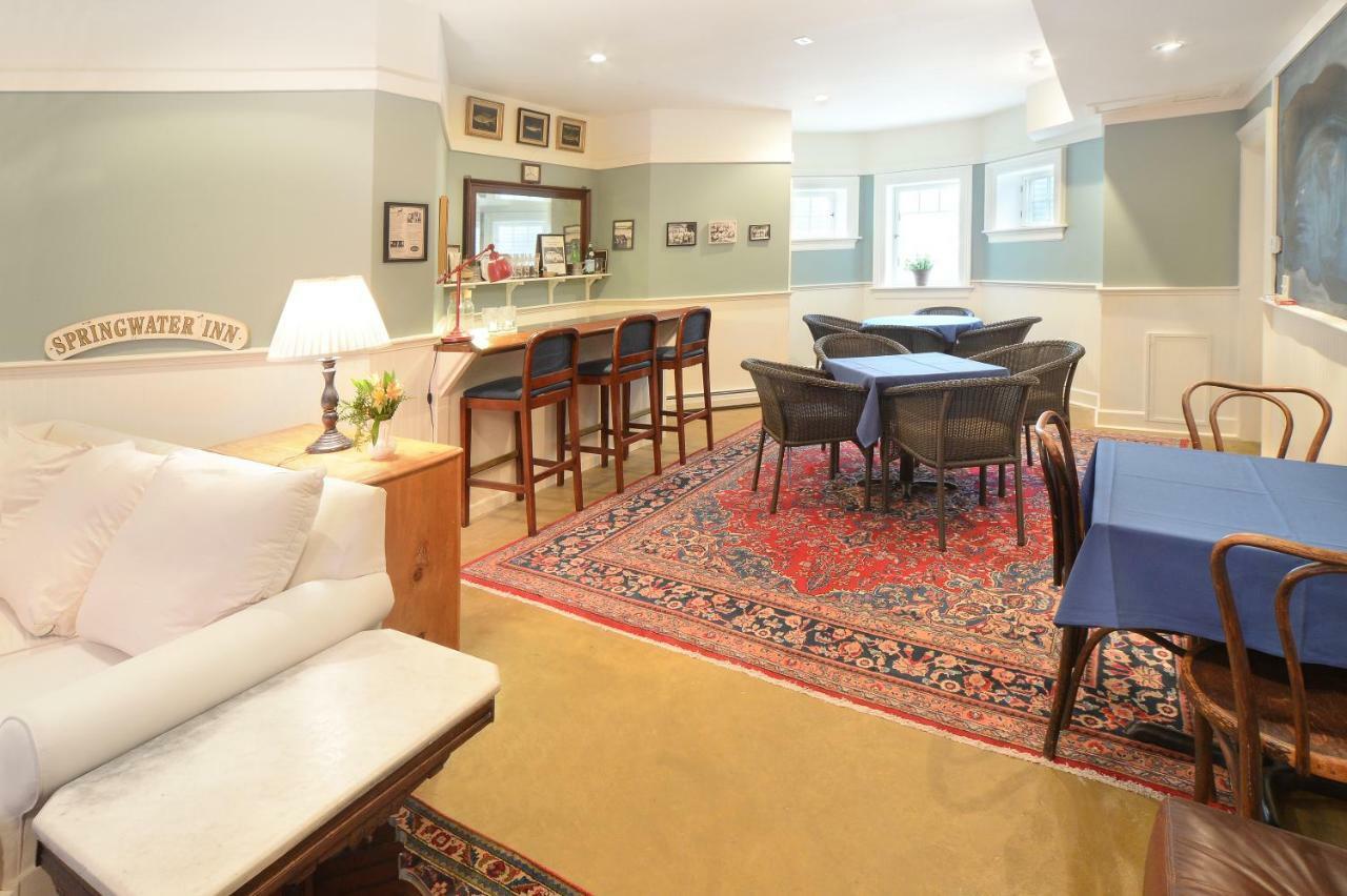 The Springwater Bed And Breakfast Saratoga Springs Dış mekan fotoğraf