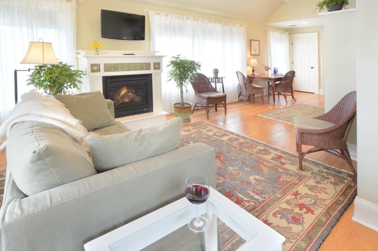 The Springwater Bed And Breakfast Saratoga Springs Dış mekan fotoğraf