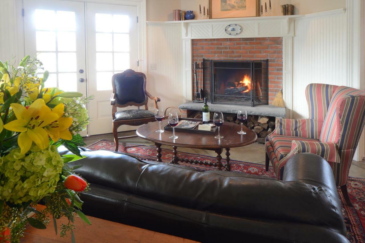 The Springwater Bed And Breakfast Saratoga Springs Dış mekan fotoğraf