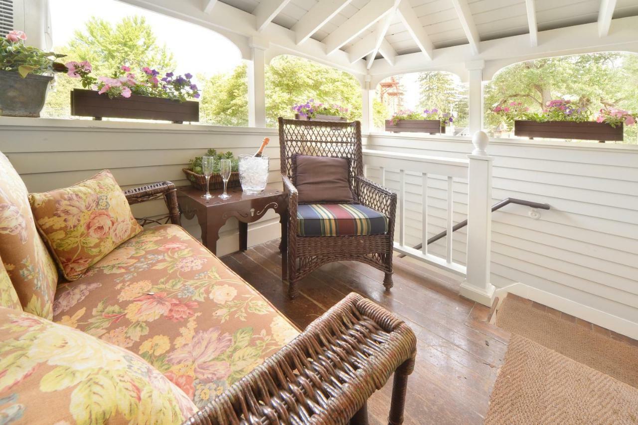 The Springwater Bed And Breakfast Saratoga Springs Dış mekan fotoğraf