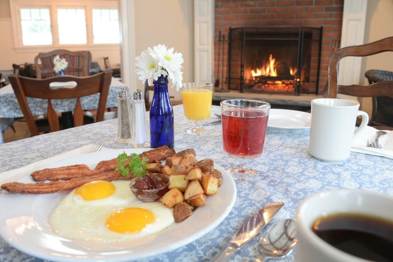 The Springwater Bed And Breakfast Saratoga Springs Dış mekan fotoğraf